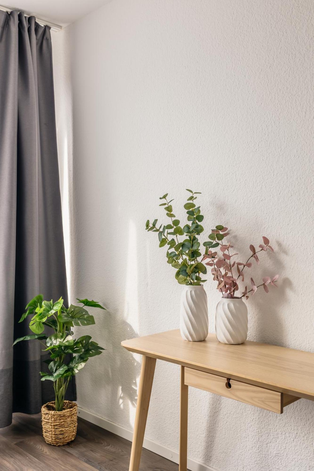 Centrally Located 2-Room Apartment هانوفر الغرفة الصورة